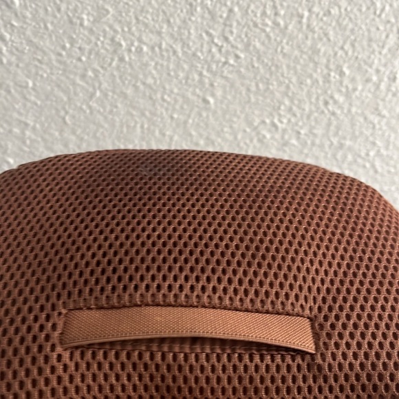 Dagne Dover Air Mesh Fanny pack - Picture 9 of 9